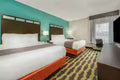Double Queen Bed Room (no pullout couch) Q1
